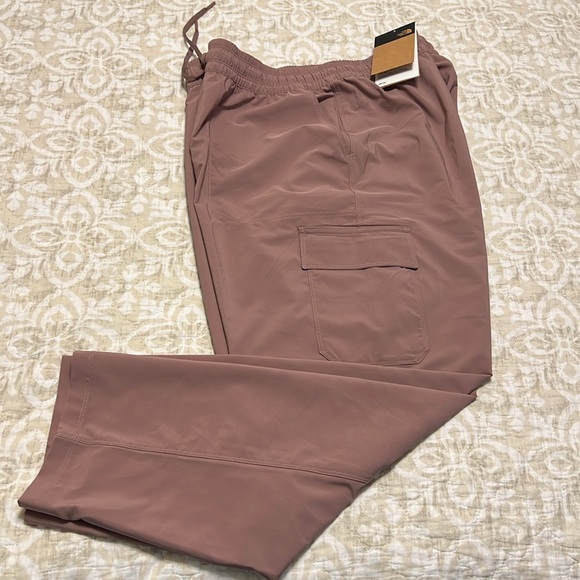 The North Face light purple cargo pants XXL - Picture 2 of 6